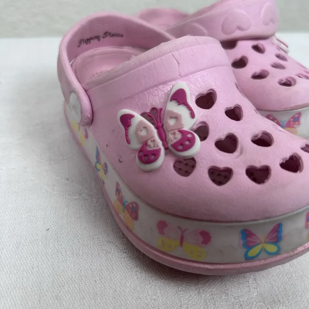 Stepping Stones Butterflies and hearts child sz 4 slip on with backstrap shoes